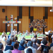 Orff-Gruppe der Grundschule in Aktion