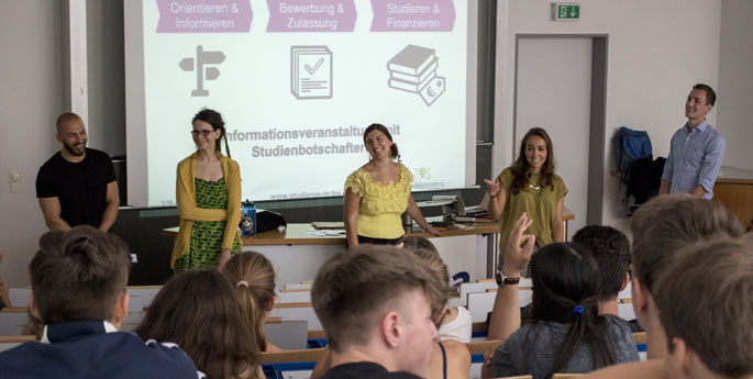 Studienbotschafter am Montessori Zentrum ANGELL