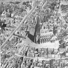 Luftbild Freiburg 1944