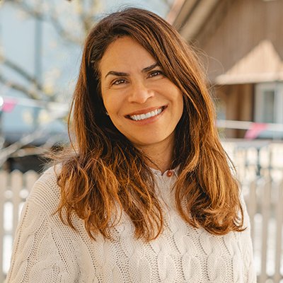 Daniela Souza-Kauffmann